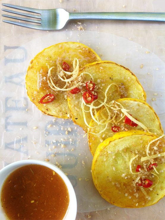 Gelbe Zucchini mit Mirabellen -  Lemon - Currysoße